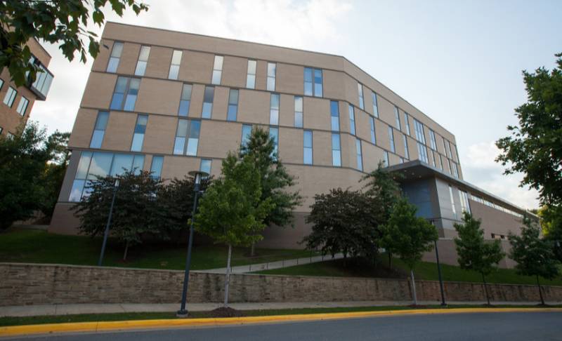 photo of the J.B. Hunt Transport Services Center guilding on the U of A campus