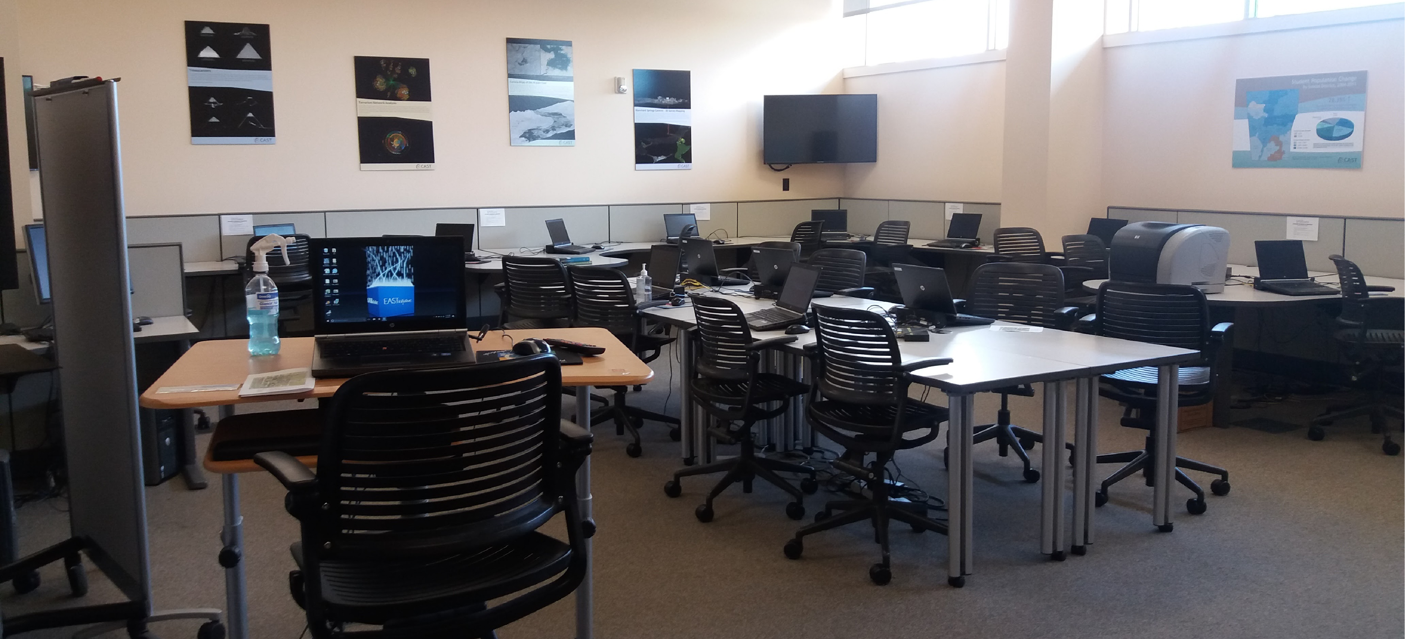 photo of the EAST Training Center lab